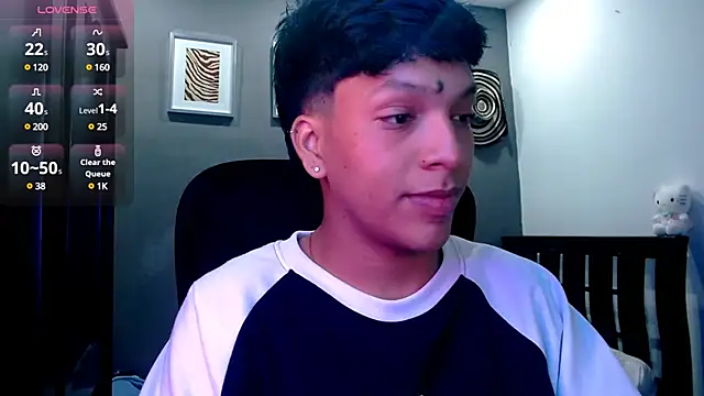 Snapshot of Xander_bonnet1 chatting on January 15, 2025, 12:25 pm Xander bonnet1 online show from January 15, 2025, 12:25 pm