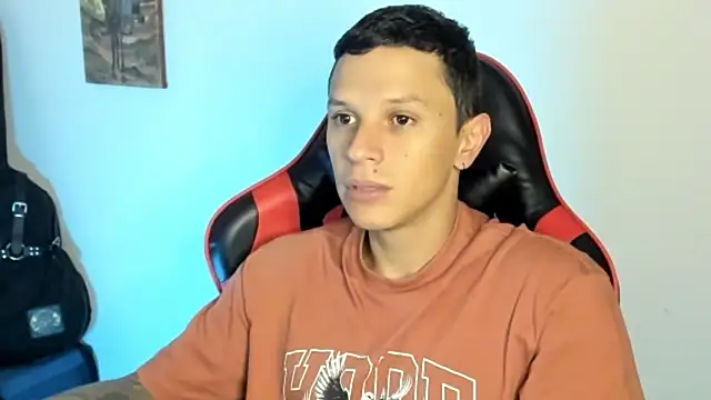 Snapshot of goodboy69l chatting on February 9, 2026, 12:47 am goodboy69l online show from February 9, 2026, 12:47 am