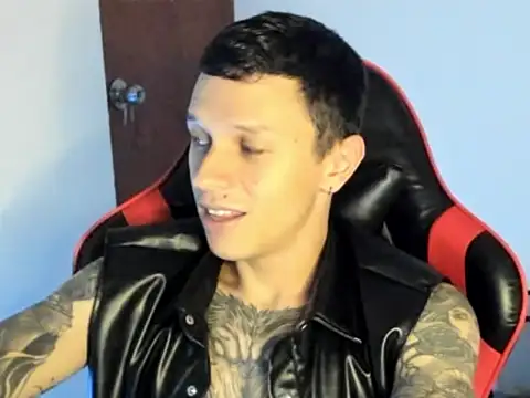goodboy69l online show from May 16, 2026, 5:34 pm