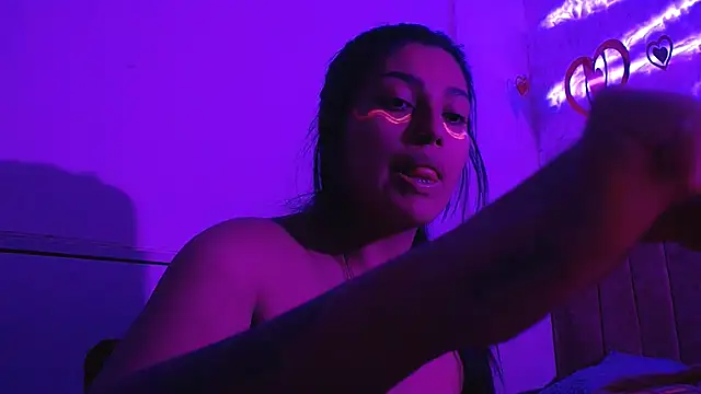 Snapshot of SarahStones chatting on February 22, 2025, 7:45 am SarahStones online show from February 22, 2025, 7:45 am