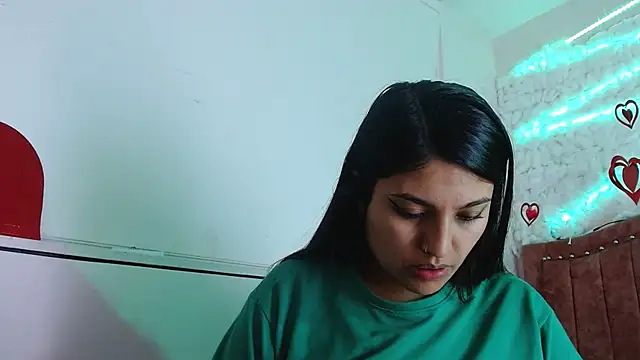 Snapshot of SarahStones chatting on March 18, 2025, 10:57 am SarahStones online show from March 18, 2025, 10:57 am