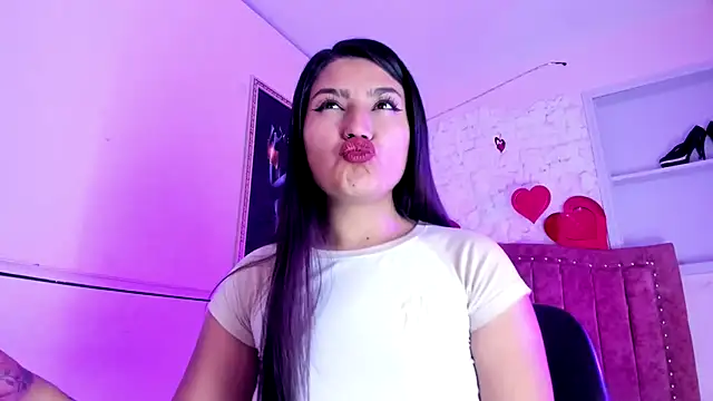 Snapshot of SarahStones chatting on September 18, 2025, 3:52 am SarahStones online show from September 18, 2025, 3:52 am