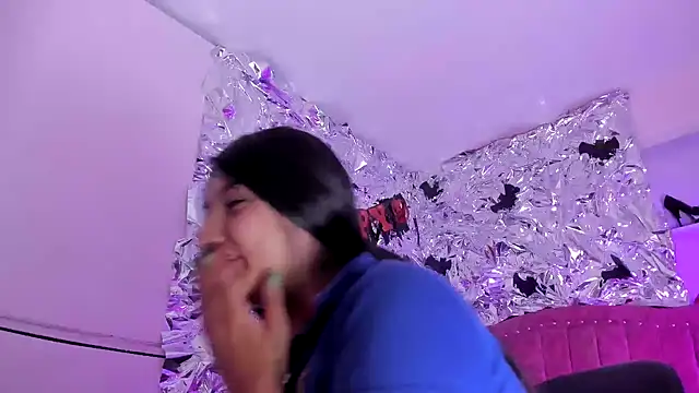 Snapshot of SarahStones chatting on October 24, 2025, 4:31 am SarahStones online show from October 24, 2025, 4:31 am