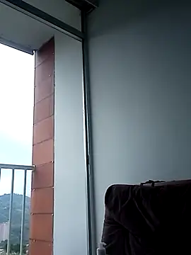 Madisonpalacio online show from February 22, 2025, 4:09 pm