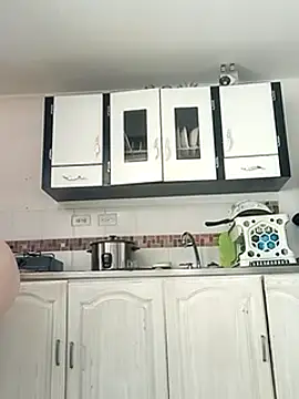 Madisonpalacio online show from February 26, 2025, 2:14 pm