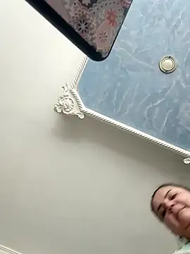 Madisonpalacio online show from March 17, 2025, 2:45 pm