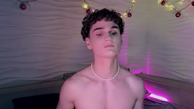 adam 21cm   online show from January 10, 2025, 7:43 pm