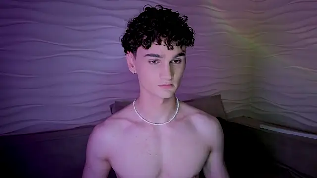 adam 21cm   online show from January 17, 2025, 4:36 pm