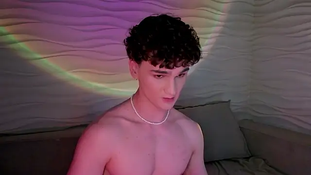 adam 21cm   online show from February 13, 2025, 10:54 pm