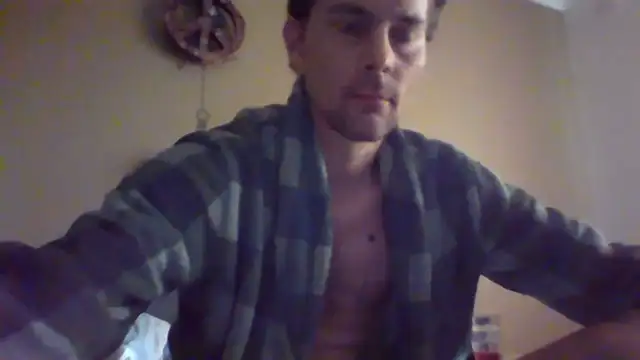 Snapshot of mrHardFox chatting on May 24, 2026, 3:39 pm mrHardFox online show from May 24, 2026, 3:39 pm