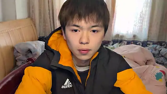 xiaottt1918 online show from January 21, 2025, 7:37 am