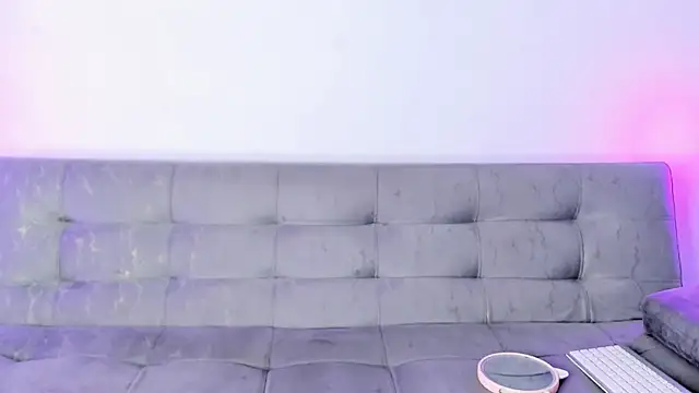 Snapshot of Dvid_Rullers chatting on January 3, 2025, 10:19 pm Dvid Rullers online show from January 3, 2025, 10:19 pm