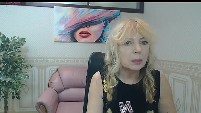 Anna Diax online show from March 17, 2025, 1:08 pm