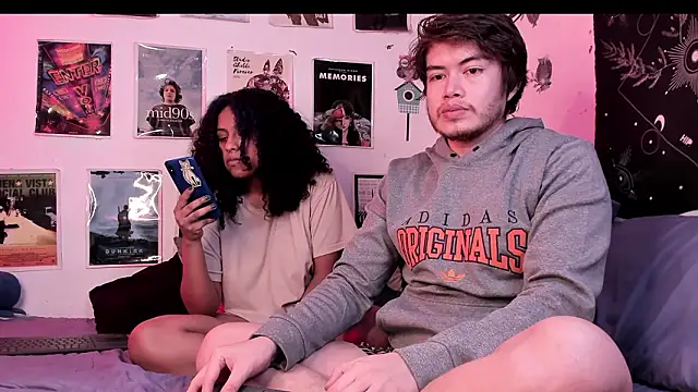 Snapshot of hothoneychile chatting on February 8, 2026, 5:22 am hothoneychile online show from February 8, 2026, 5:22 am