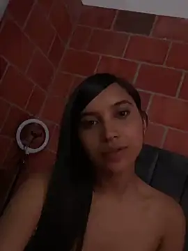 Snapshot of RoxyRoss_ chatting on March 16, 2025, 4:52 am RoxyRoss online show from March 16, 2025, 4:52 am