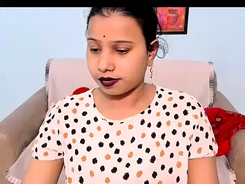 Snapshot of kendracox21 chatting on February 4, 2026, 3:34 am kendracox21 online show from February 4, 2026, 3:34 am