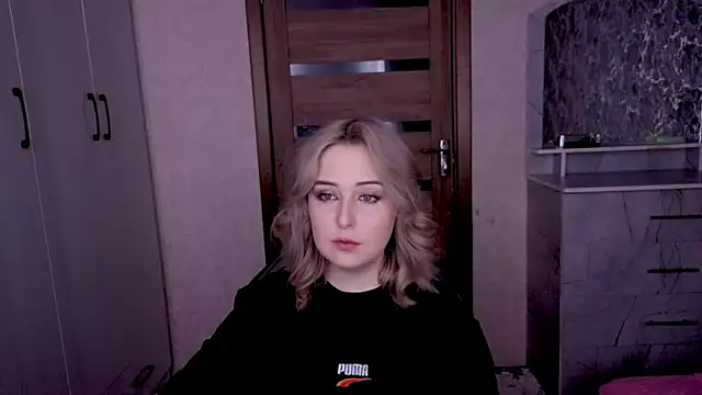 Kristy-Max online show from February 7, 2026, 11:19 pm