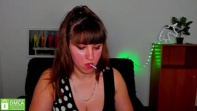 Amali Ivanna smit online show from March 13, 2025, 12:35 pm