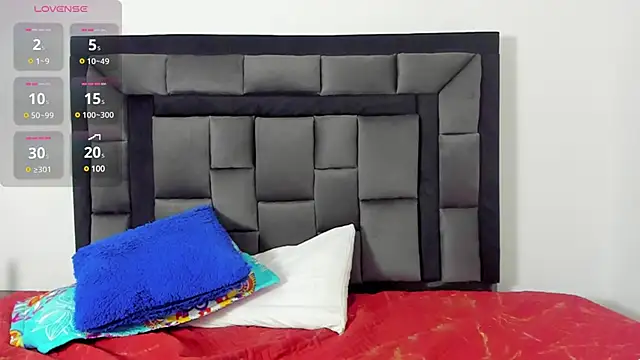 tatiana valencia online show from December 21, 2024, 4:14 pm