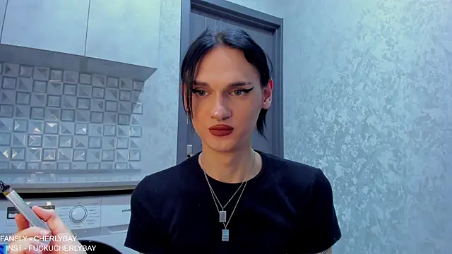 CHERLYBAY online show from December 22, 2025, 9:12 pm