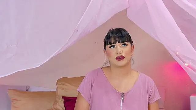 Alexa Miss online show from March 12, 2025, 8:10 pm