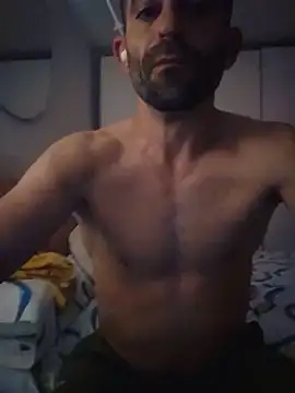 Modelodelsur online show from May 18, 2026, 12:51 am
