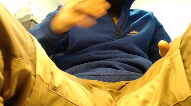 Snapshot of hardbigcock16 chatting on February 20, 2025, 7:01 am hardbigcock16 online show from February 20, 2025, 7:01 am