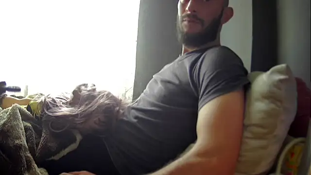 Snapshot of hardbigcock16 chatting on November 23, 2025, 8:36 am hardbigcock16 online show from November 23, 2025, 8:36 am