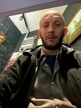 Snapshot of hardbigcock16 chatting on February 13, 2026, 9:49 am hardbigcock16 online show from February 13, 2026, 9:49 am