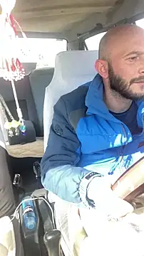 Snapshot of hardbigcock16 chatting on March 1, 2026, 11:23 am hardbigcock16 online show from March 1, 2026, 11:23 am