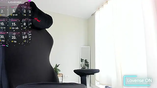 Snapshot of paulinabarnett- chatting on July 2, 2026, 3:40 pm paulinabarnett- online show from July 2, 2026, 3:40 pm