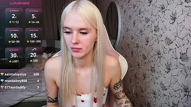 Snapshot of Healing__girl chatting on January 22, 2025, 11:34 am Healing  girl online show from January 22, 2025, 11:34 am