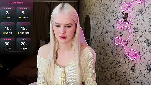 Snapshot of Healing__girl chatting on March 9, 2025, 1:26 pm Healing  girl online show from March 9, 2025, 1:26 pm