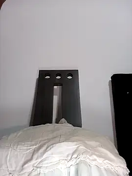 Snapshot of lopez96hot chatting on March 18, 2025, 11:53 pm lopez96hot online show from March 18, 2025, 11:53 pm