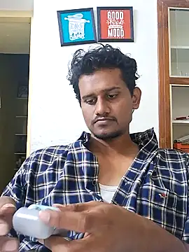 Snapshot of Long_Laster chatting on December 5, 2024, 1:17 pm Long Laster online show from December 5, 2024, 1:17 pm