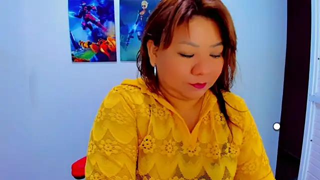 Snapshot of victoria_love89 chatting on April 14, 2026, 1:44 am victoria love89 online show from April 14, 2026, 1:44 am