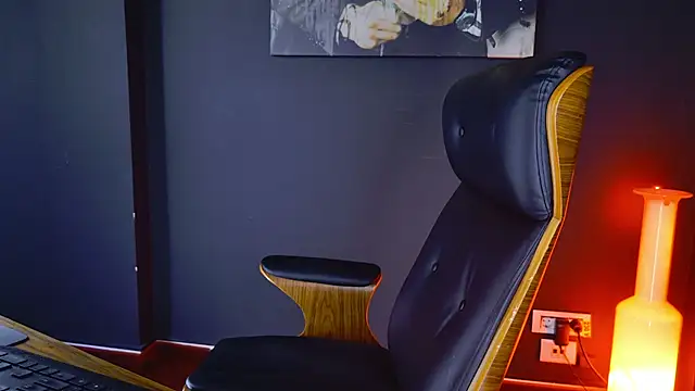 AngeloEric online show from March 20, 2025, 8:53 am