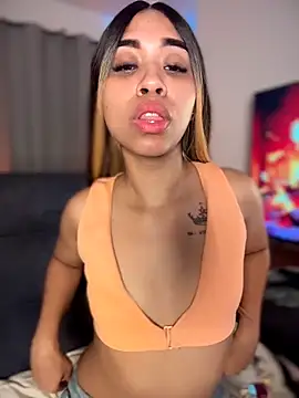 bella  honey online show from October 31, 2025, 11:17 pm