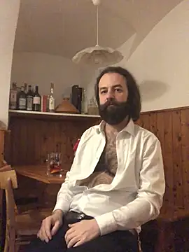 lostile8 online show from February 13, 2025, 4:07 pm