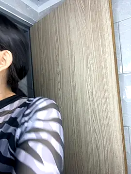 lilithTeen1  online show from November 5, 2025, 8:09 pm