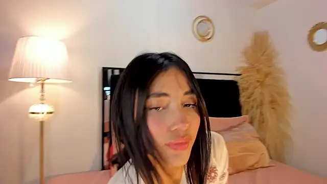 Snapshot of lilithTeen1_ chatting on February 10, 2026, 2:26 am lilithTeen1 online show from February 10, 2026, 2:26 am