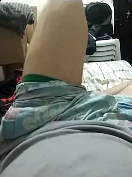 Snapshot of Gasparin32 chatting on March 4, 2025, 9:00 pm Gasparin32 online show from March 4, 2025, 9:00 pm