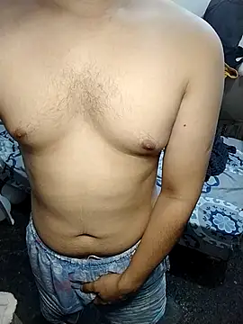 Snapshot of Gasparin32 chatting on March 19, 2025, 5:19 am Gasparin32 online show from March 19, 2025, 5:19 am