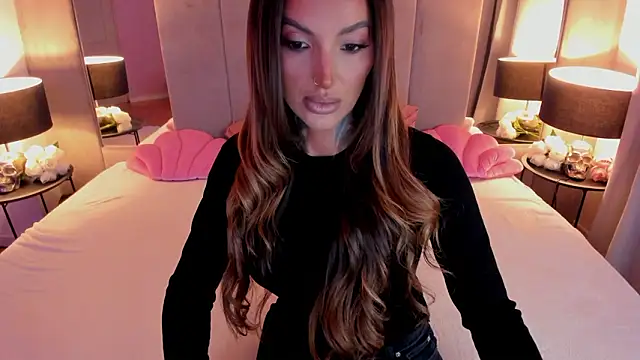 Snapshot of NatalyThorn88 chatting on February 6, 2026, 5:56 am NatalyThorn88 online show from February 6, 2026, 5:56 am