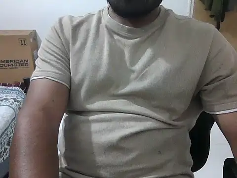 Snapshot of WildDick0007 chatting on January 16, 2025, 5:01 pm WildDick0007 online show from January 16, 2025, 5:01 pm