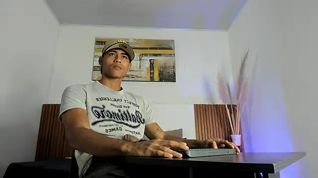 zander 2120 online show from December 22, 2025, 12:46 pm