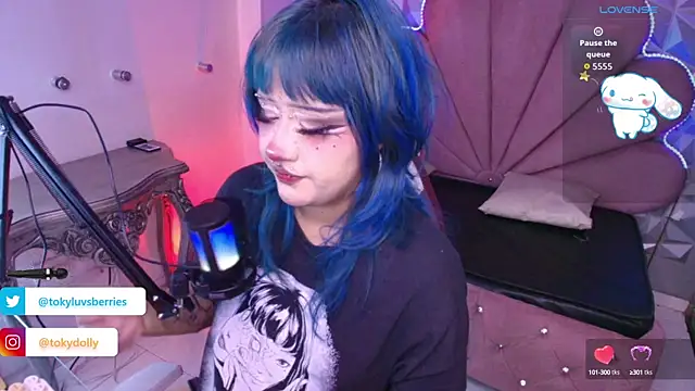 Snapshot of toky_doll chatting on September 26, 2025, 8:24 pm toky doll online show from September 26, 2025, 8:24 pm