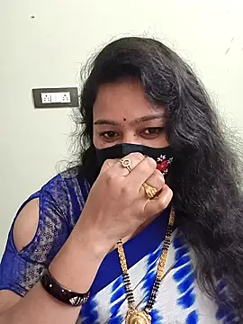 neelu-hoty online show from February 22, 2026, 5:00 pm