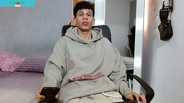 jeff ross online show from December 31, 2024, 7:51 pm