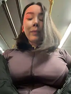 Asian Asami online show from October 16, 2025, 4:41 pm